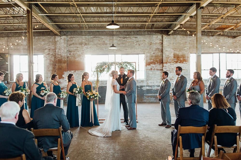 christinakarstphotography glassfactorywedding erinalex 93