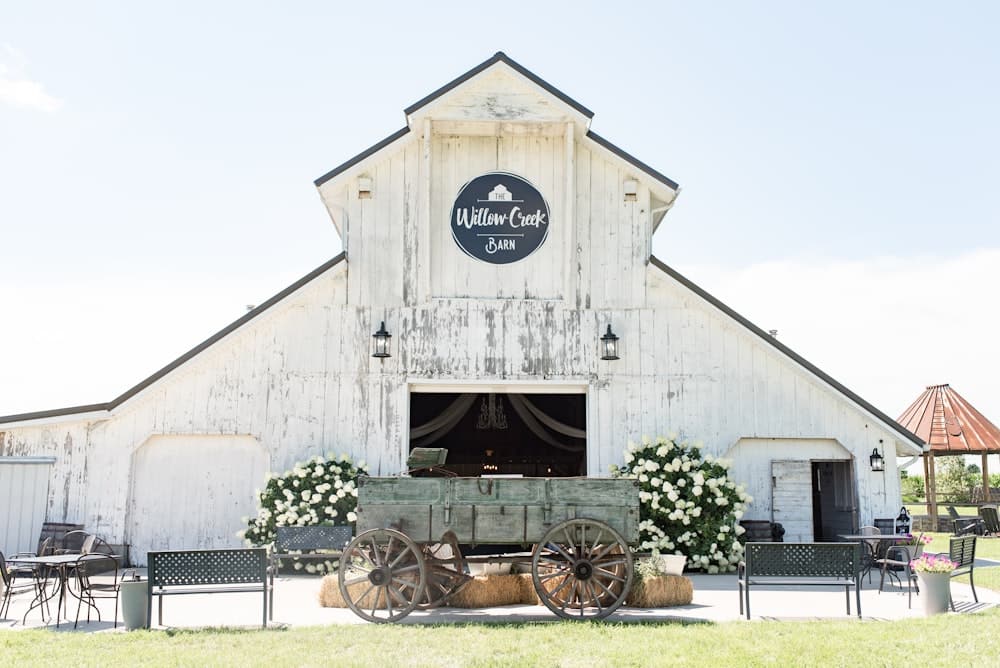 20231120WillowCreekBarnThe06